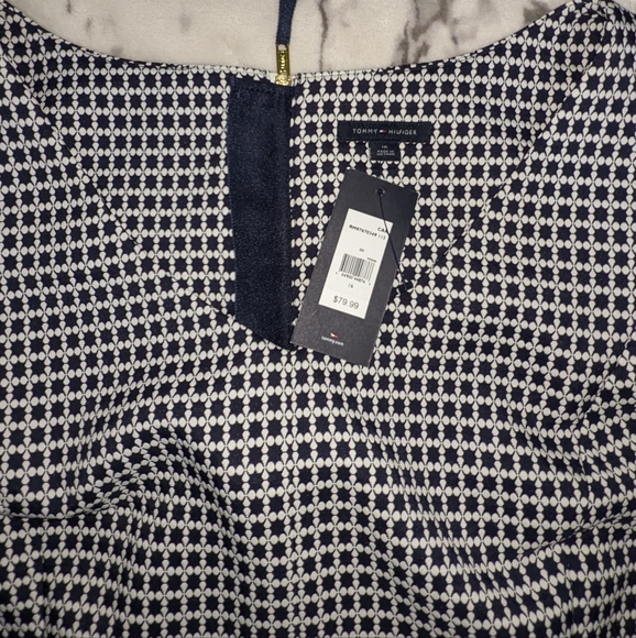 Tommy Hilfiger Dress, Size Medium. NWT - Picture 5 of 6